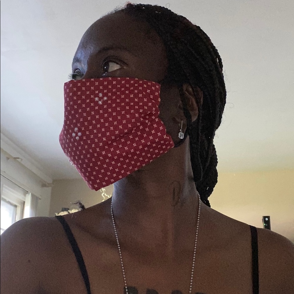 Masks - Picture 4 of 8
